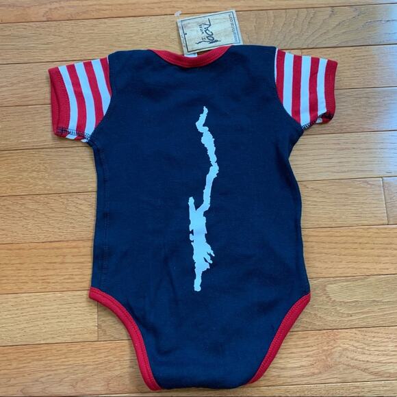 Lake George baby onesie bodysuit, size 12 month NWT - Picture 3 of 6